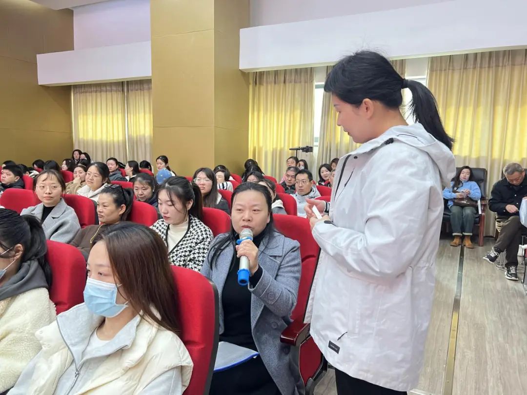 夯实全民阅读阵地：洪山区图书馆助力社区阅读服务进阶