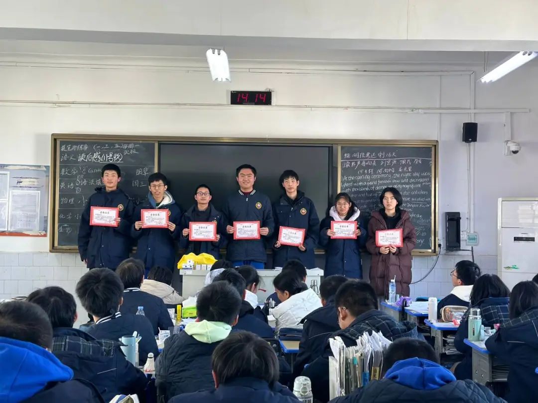 书香满校园，阅读促成长：随州一中名著阅读成果展示活动