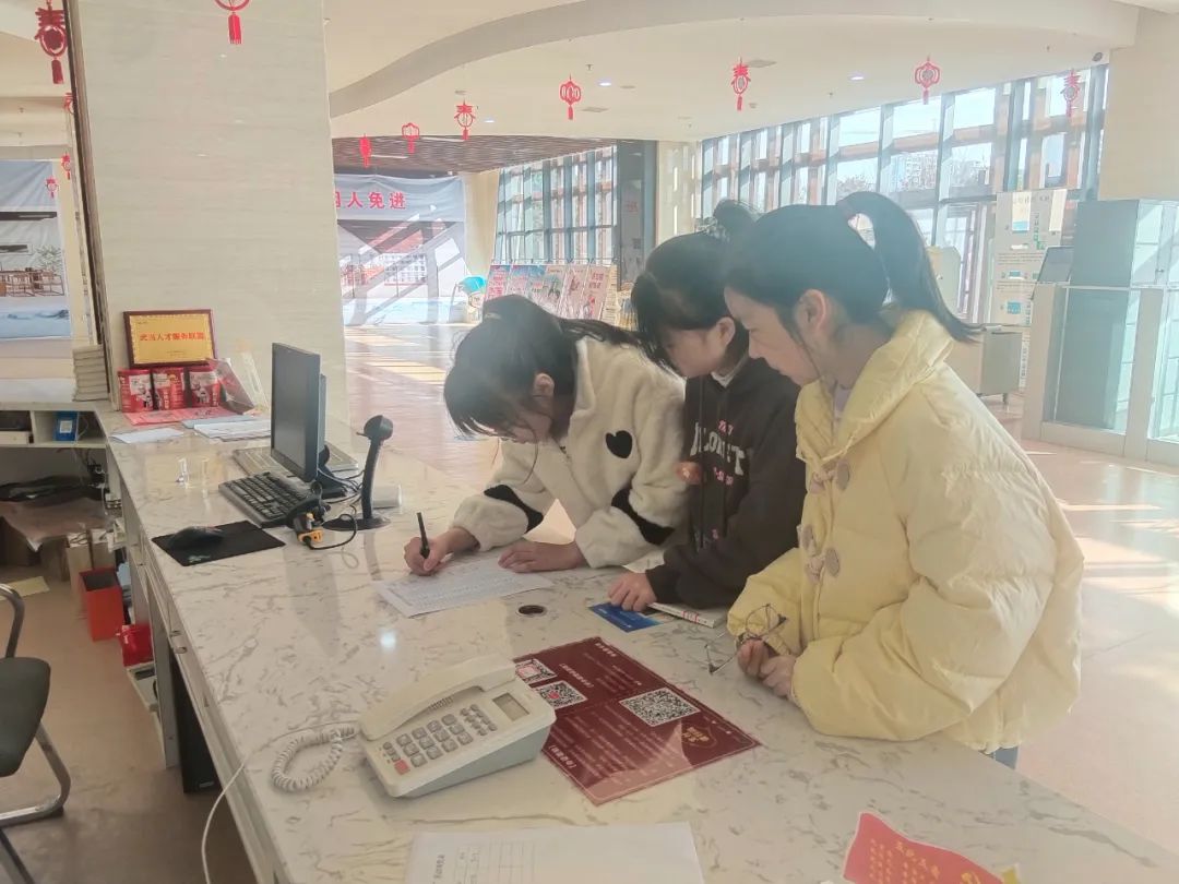 房县图书馆首届“借阅排行榜”颁奖活动圆满落幕