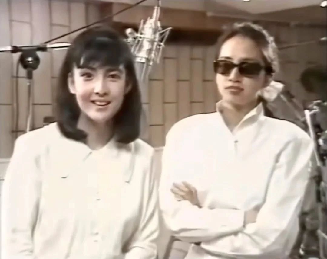 香港第一玉女，57岁风采依旧