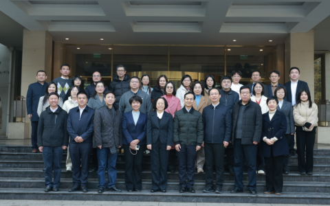 特色馆藏智慧化建设专题研讨会在武汉召开