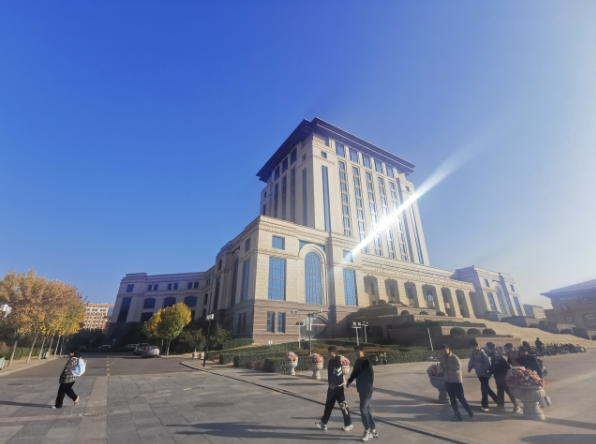 新馆写真：太原理工大学图书馆