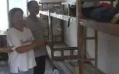 天津7名女中学生在宿舍集体死亡，唯一幸存者平静如常：我只是帮手，凶手在死人堆里