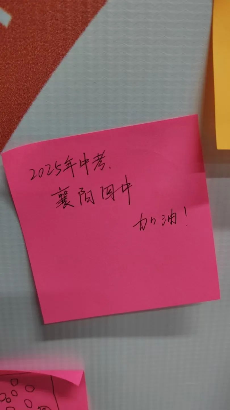 2025年老河口市图书馆新春系列活动活动吸引大量市民踊跃参加