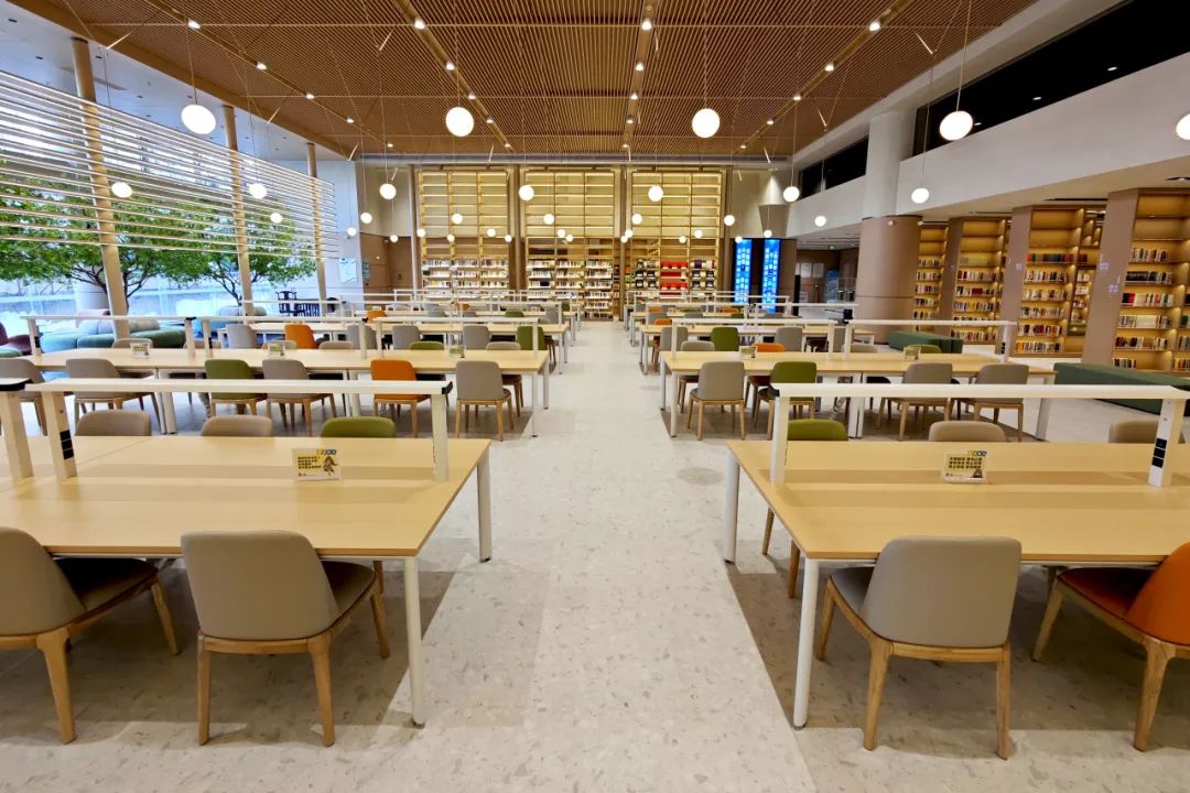 光谷书房活动预告：玩转AI，解锁对话、写作、绘图、办公新体验！