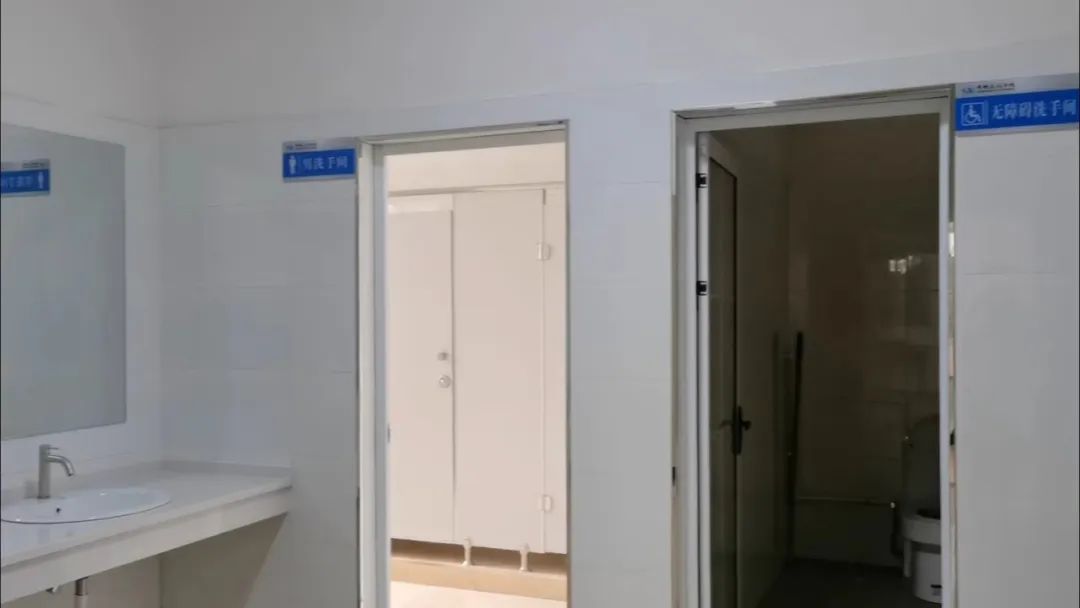 黄州区图书馆开馆通知：图书馆焕新归来，邀您共赴书香之约！