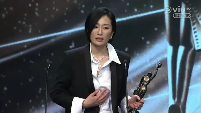 当初演“女鬼”被全香港投诉，现在她却成了最大的惊喜