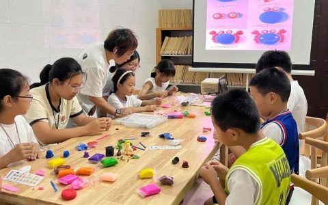 黄州区图书馆暑期公益课堂系列活动：超轻黏土DIY手工欢乐开启