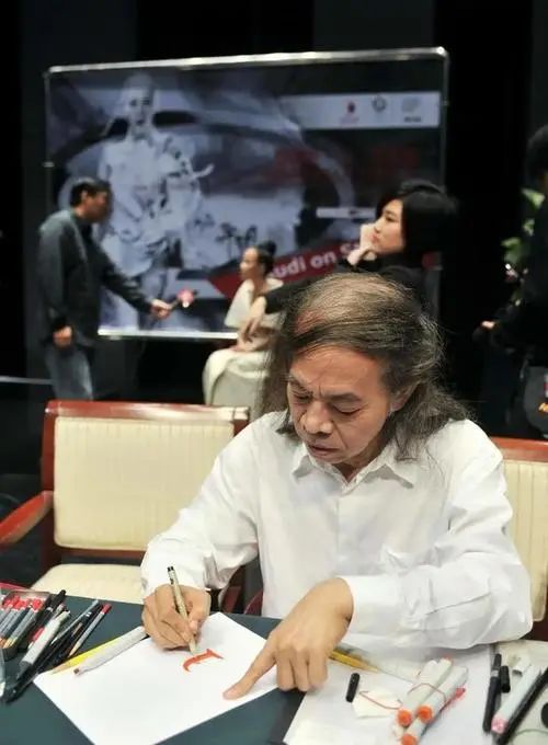 一场信仰与现实的悲剧:台湾漫画大师的少林梦破灭