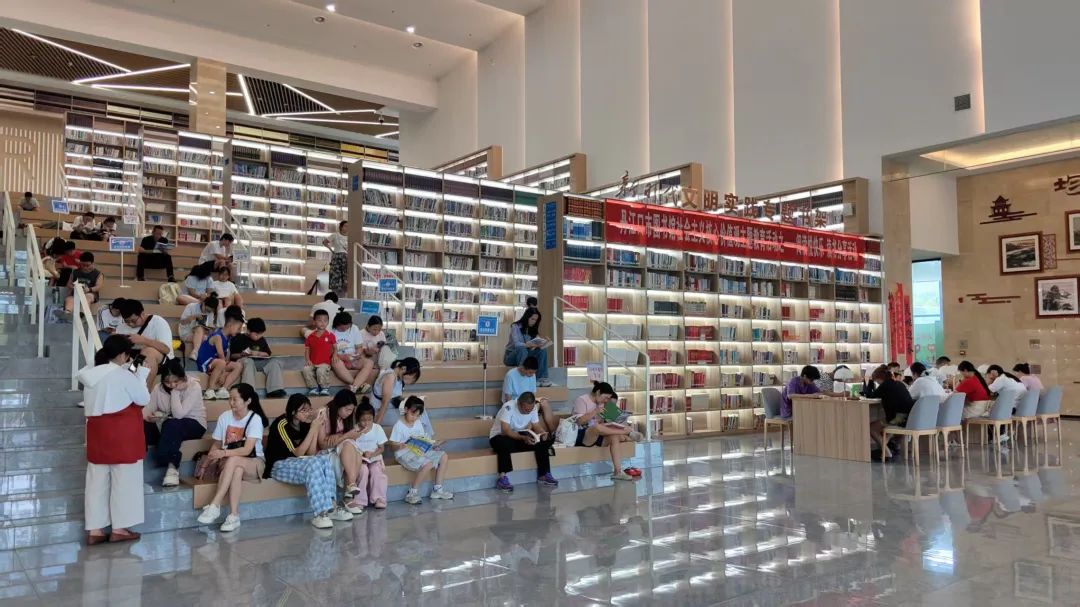 “墨香沁心脾·服务暖人心” 丹江口市图书馆暑期阅读报告来啦!