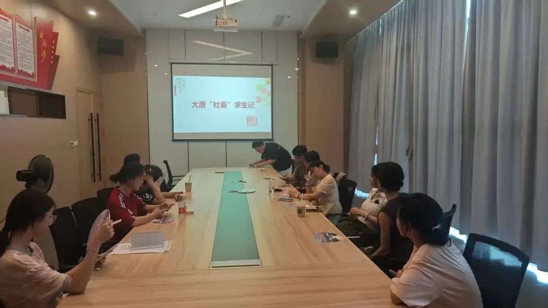 “墨香沁心脾·服务暖人心” 丹江口市图书馆暑期阅读报告来啦！