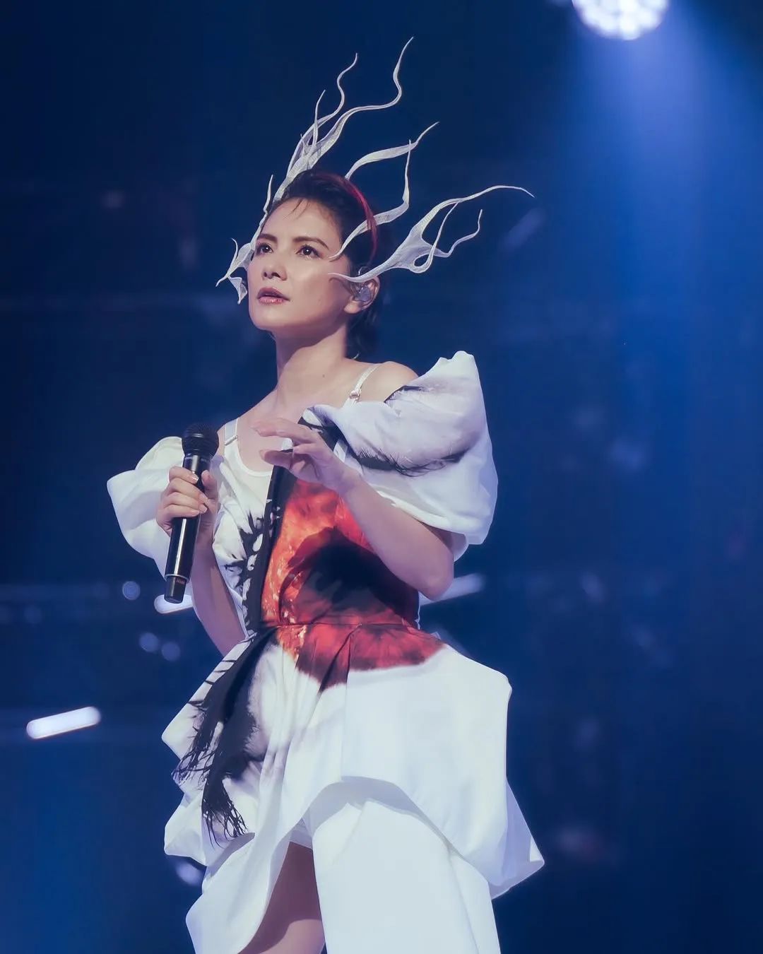 娱乐圈最“吓人”影后李心洁近照曝光，网友酸哭：童年阴影变童年女神！