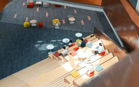 迎接新学期，香港城市大学（东莞）图书馆试运营中