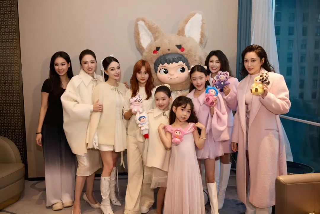 消失的“泰迪姐妹团”，卷土重来？