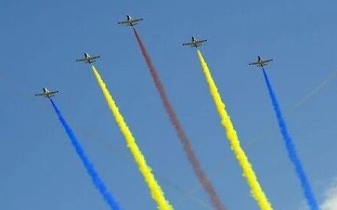 昆明学院图书馆征稿优秀作品展示 | 观阅兵记：山河新语与吾辈之答