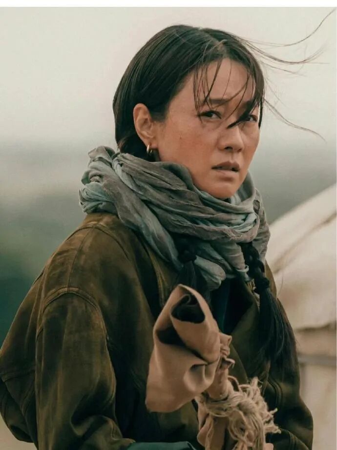 49岁马伊琍突然翻红,我就知道错看她了