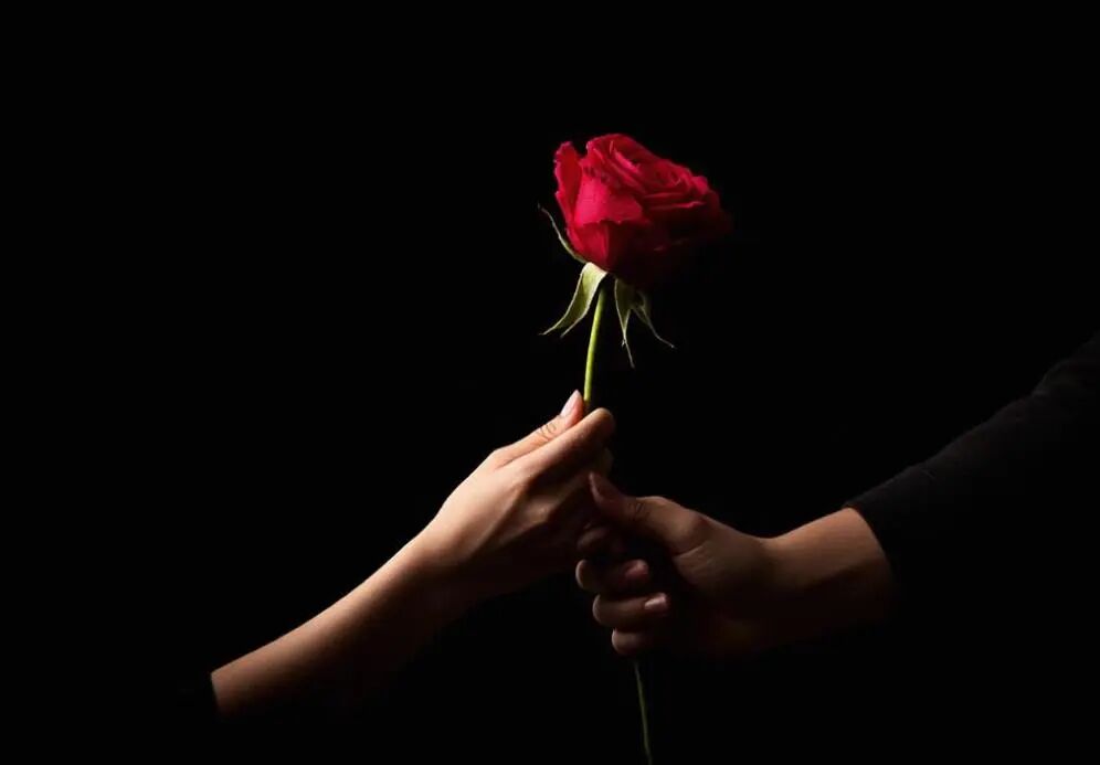 陕西结婚当天跳河的29岁新郎，给了我们三个思考