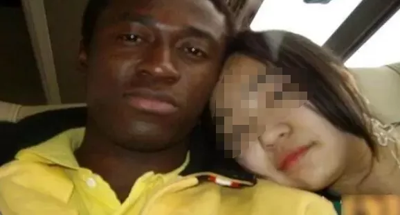 高校才女远嫁非洲当小老婆，父亲自杀！网友：太惨了