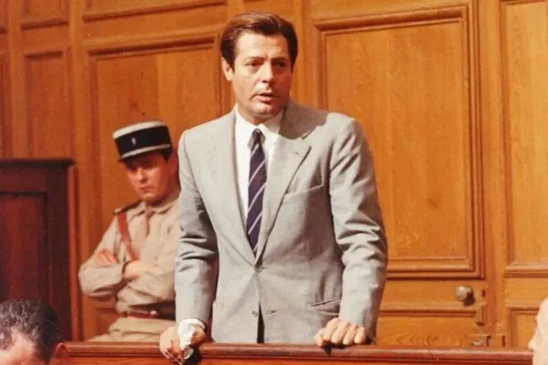 豆瓣9.1分，感到格格不入时就读一读这本书《异乡人》