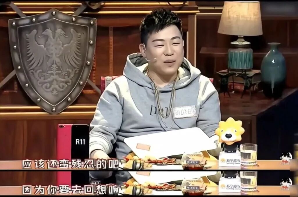 胡彦斌易梦玲海边吻照曝光，网友：一个刚出道的时候，一个刚出生