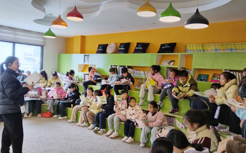 浙江图书馆淤上村服务点“芸洲书屋”：走进鲁滨逊的奇妙世界