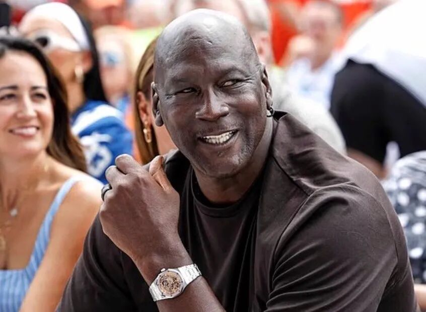 小李子为爱瘦身！为27岁超模女友打破魔咒又主动减肥... 这还是他吗？？