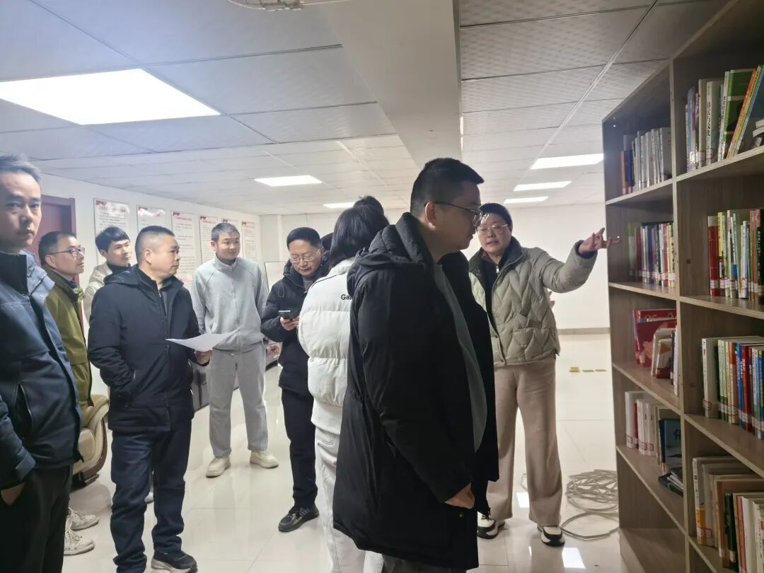 黄州区图书馆新建黄州区公车管理服务中心馆外流通点