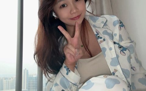 有时候在家发发呆，也是快乐