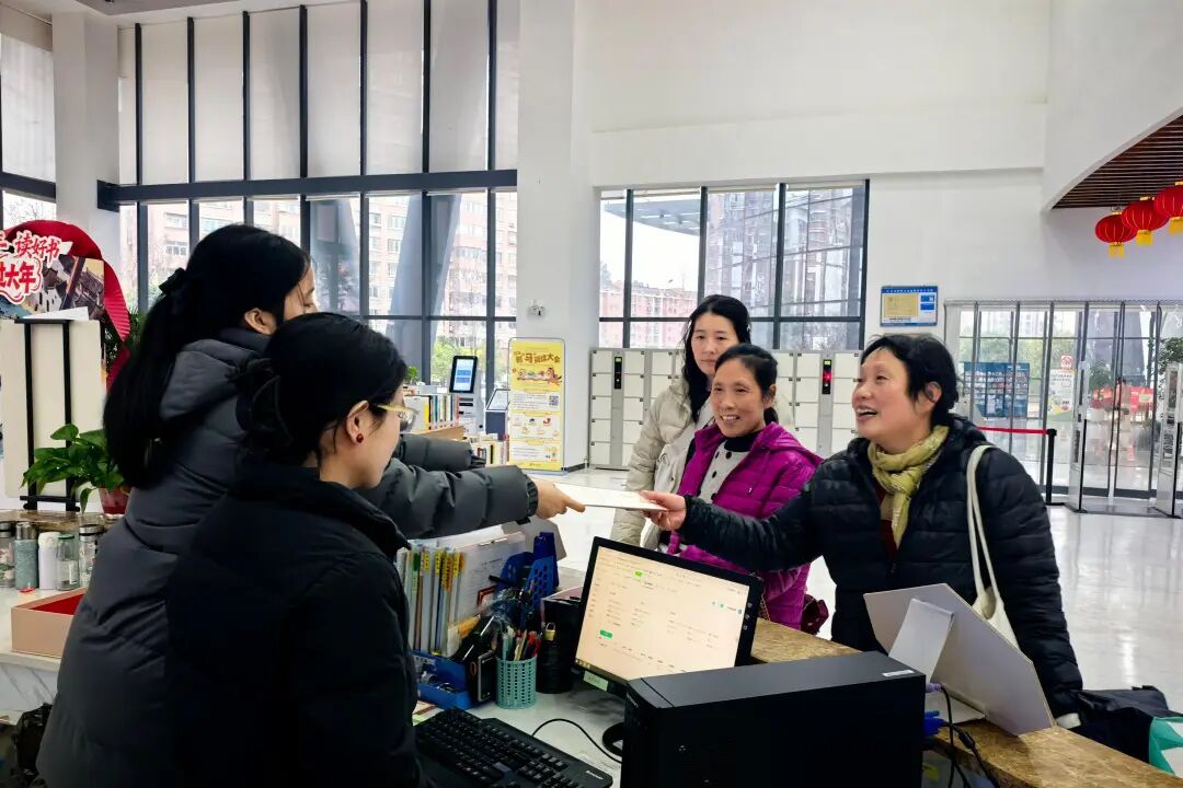 咸宁市图书馆活动回顾：品书香年味 赴新春之约