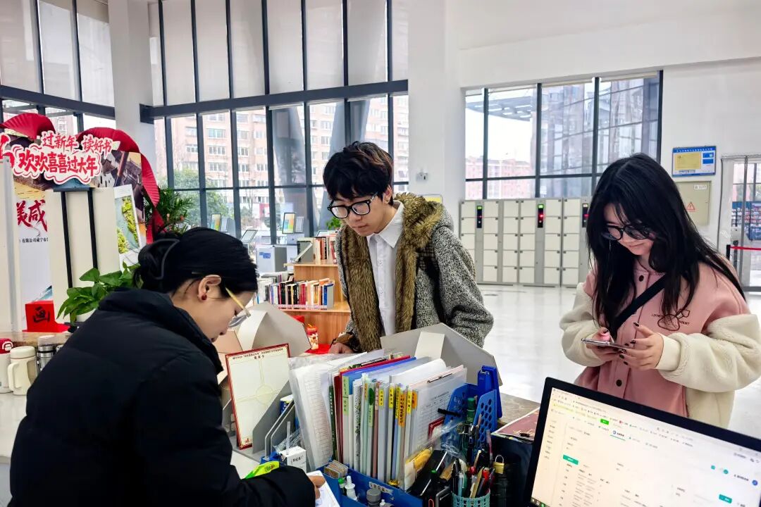 咸宁市图书馆活动回顾：品书香年味 赴新春之约