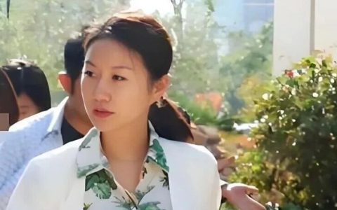 比李佩霞还美！江西美女董事长鞠雅，被央视曝光了（2）