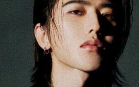 蔡徐坤你的兵来了！ikun集体空降《决胜巅峰》，字节MOBA这波赢麻了！