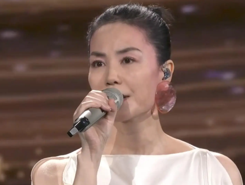 崔雪莉亲哥又出来爆料？章子怡看上田栩宁？王菲今年要复出？留守男星也加入玄学派？赛车作家导演有点厌女？