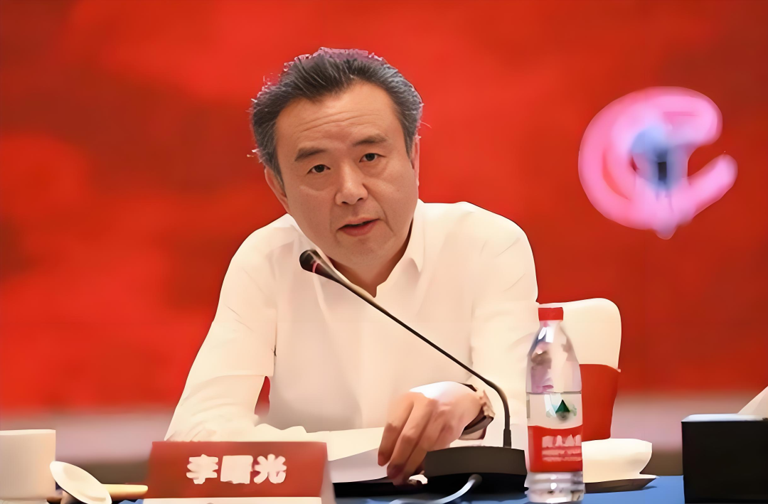 酒都反腐连环震：李曙光之后，兰宏彬投案，刘中伯落马，曾从钦被查