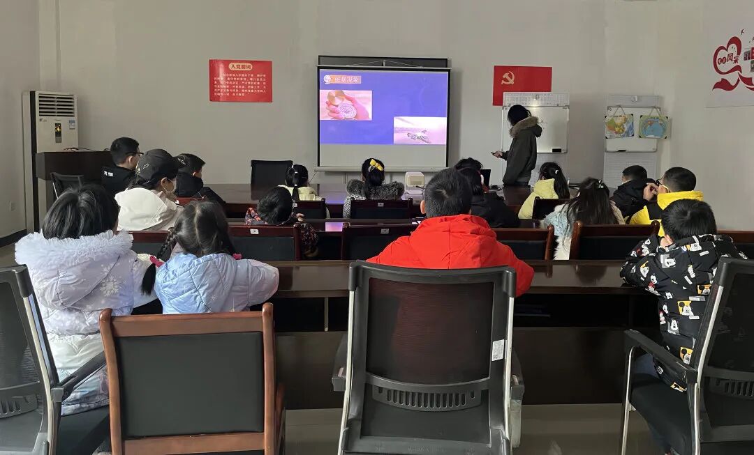 黄州区图书馆馆务动态：公益课堂——科普研习社（第三讲）