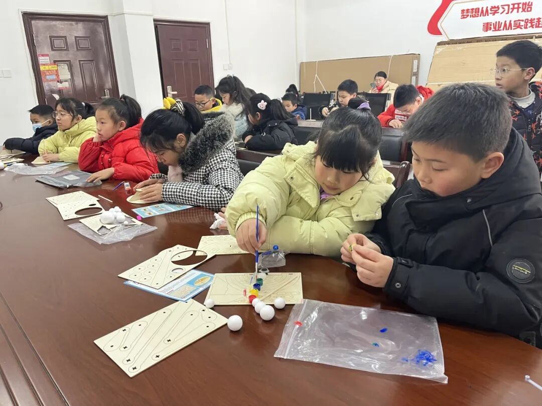 黄州区图书馆馆务动态：公益课堂——科普研习社（第三讲）