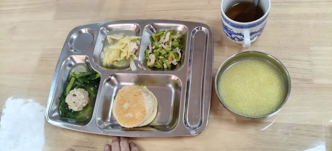 老父在颐年:蒲公英根茶哪里买