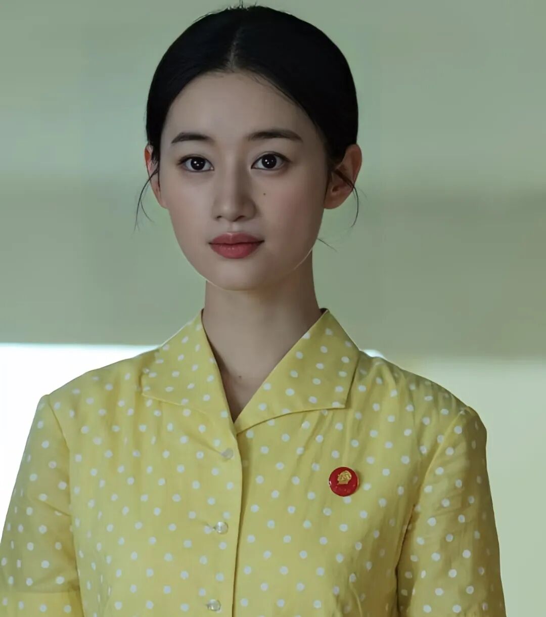 《纯真年代的爱情》大结局了！本来奔着虐恋去的，结果看着看着忽然顿悟出剧中五个女孩的命运与原生家庭教育有很大关系！