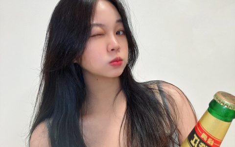 肉肉看不见jio：聚会