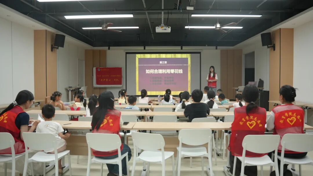 书香充电站,少年阅读趴|咸安区图书馆在银桂社区党群服务中心设立书香驿站